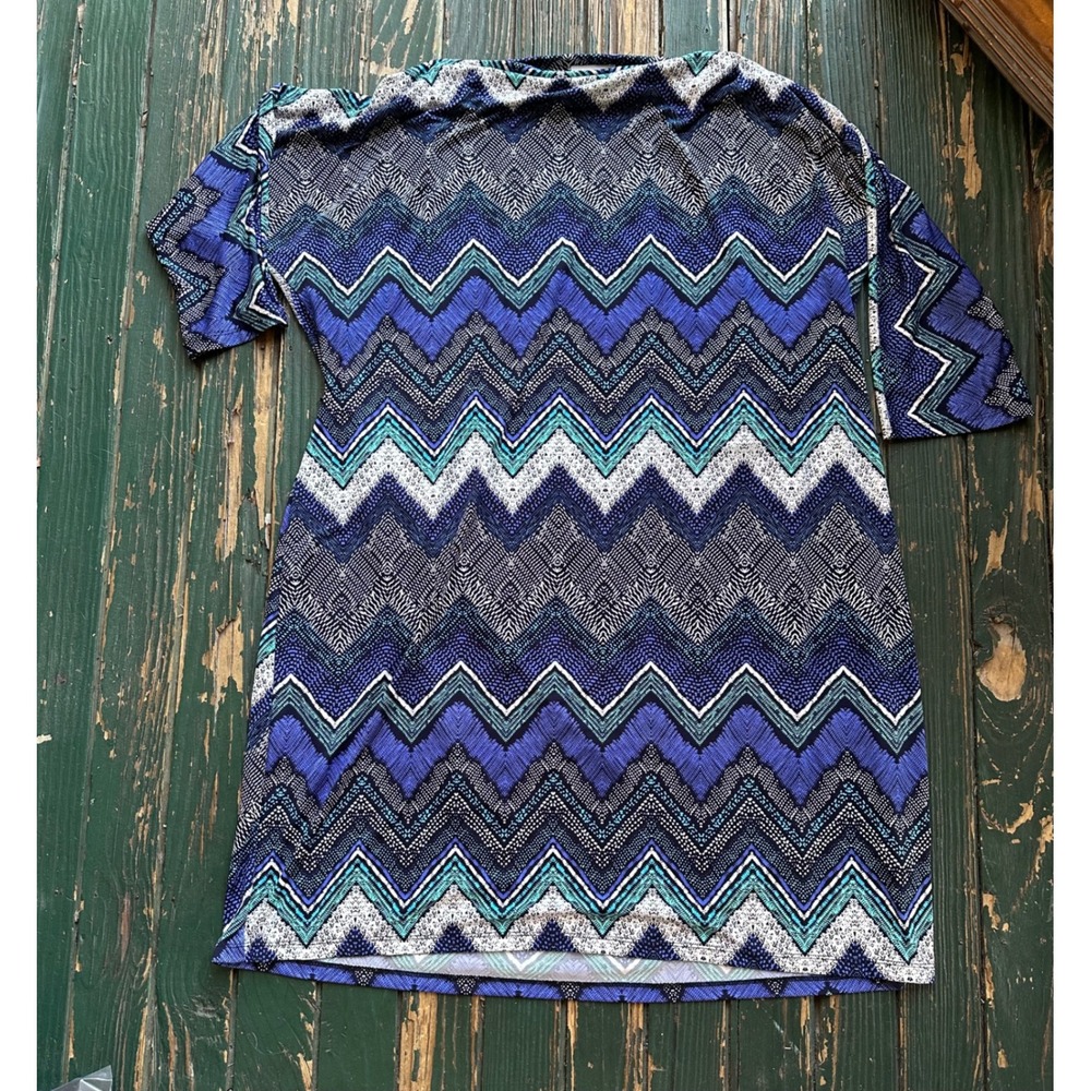 Avenue Women's Geometric Zigzag Print Short Sleeve Tunic Dress Size 22 24
